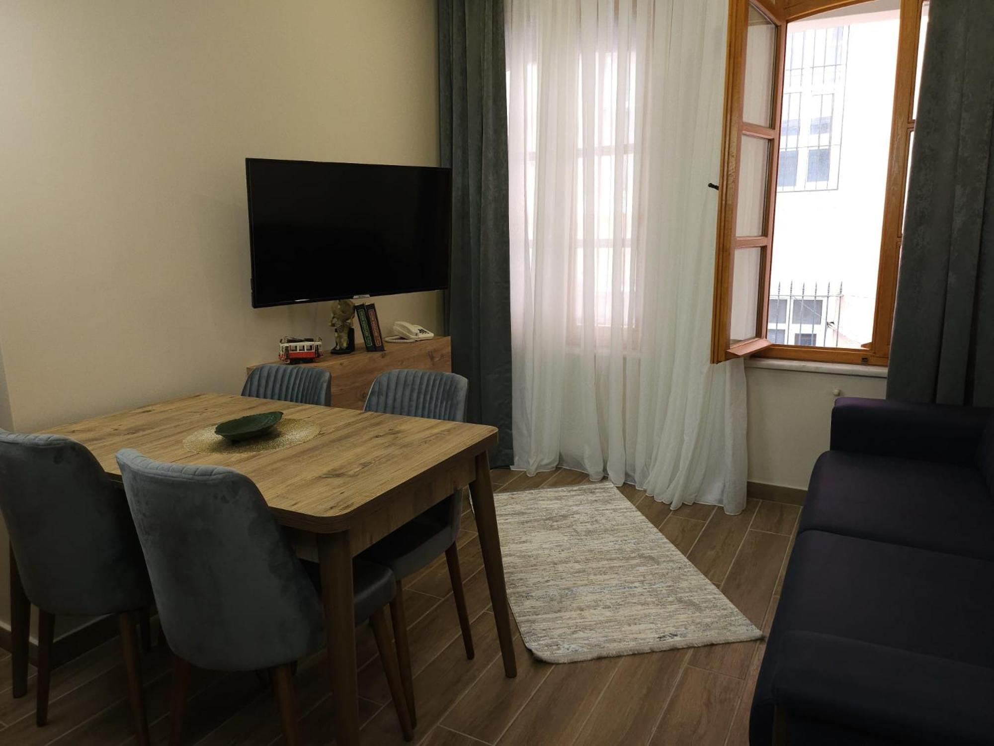 Majestik Hotel Истанбул Екстериор снимка