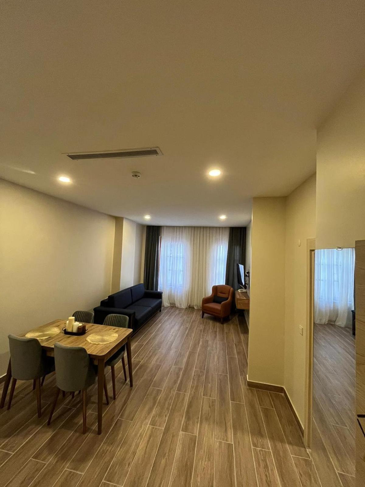 Majestik Hotel Истанбул Екстериор снимка