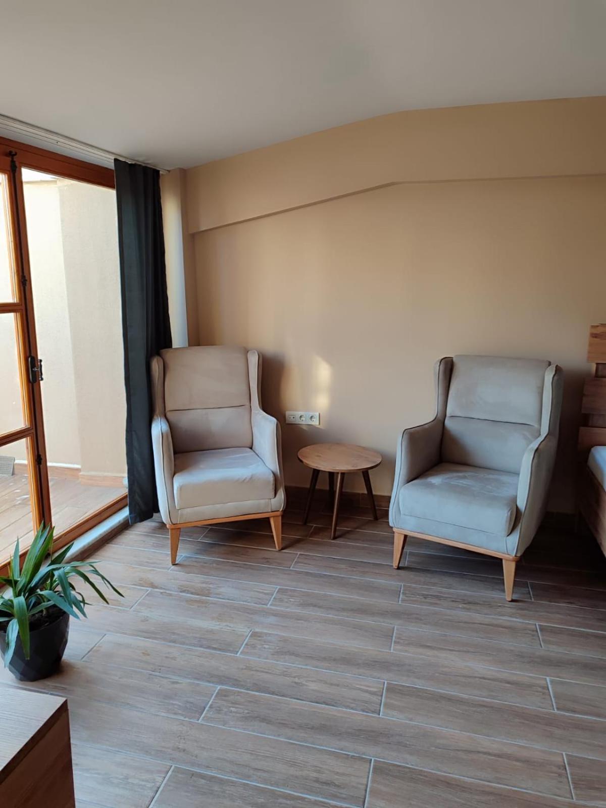 Majestik Hotel Истанбул Екстериор снимка