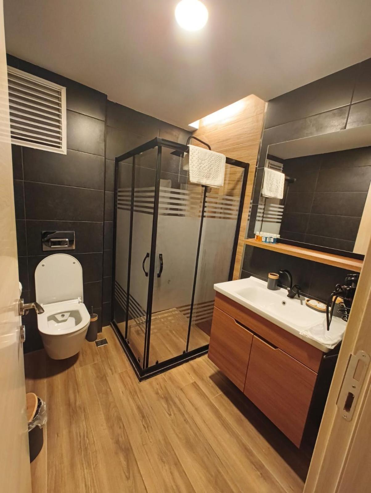 Majestik Hotel Истанбул Екстериор снимка